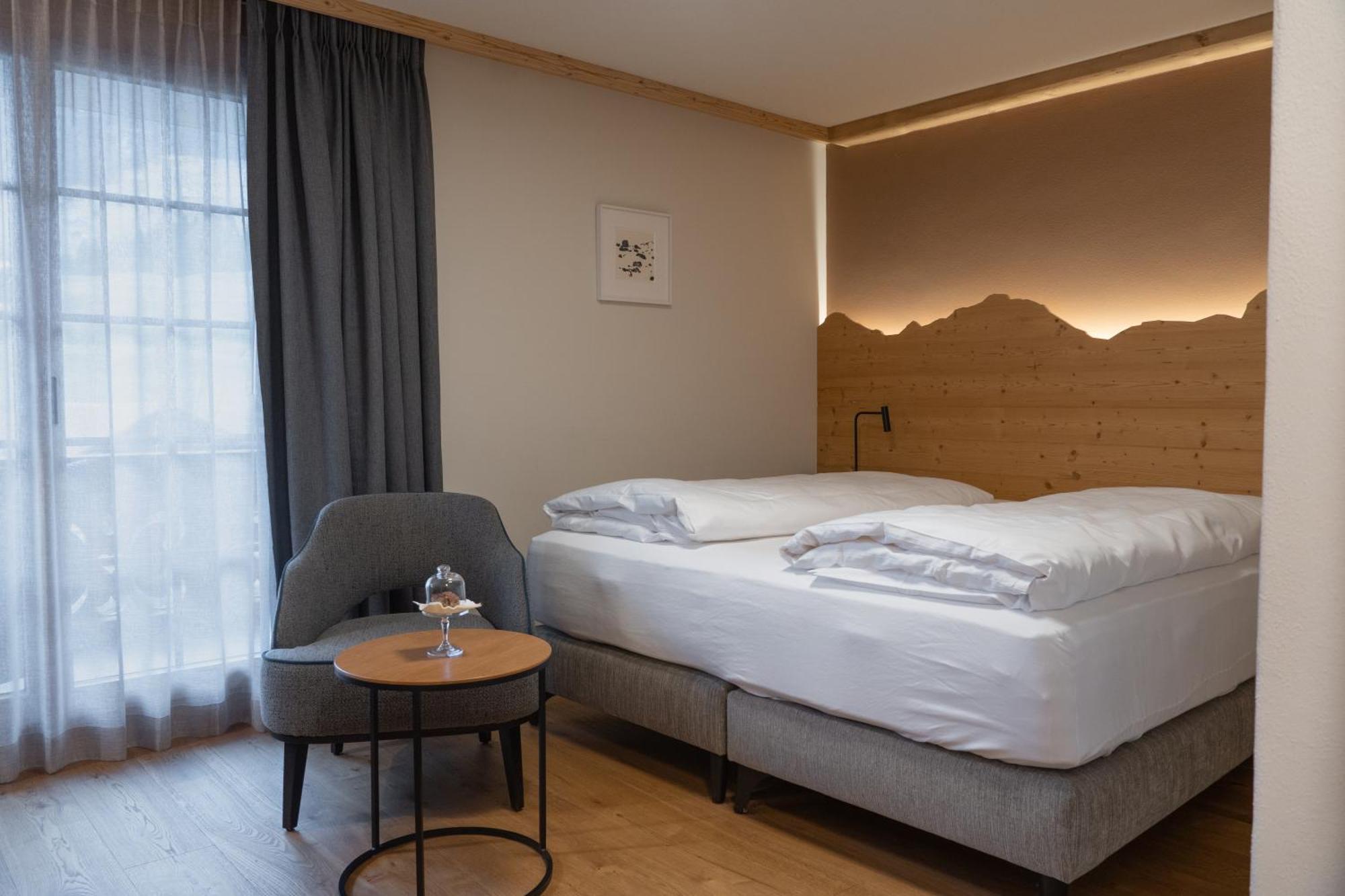 Hotel Alpenland Gstaad Extérieur photo